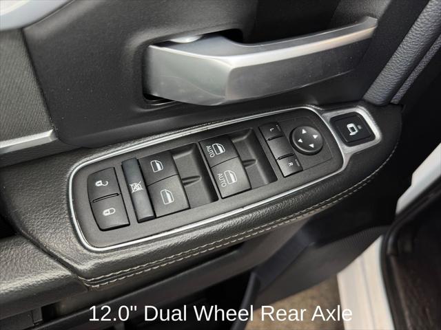 2024 Ram 3500 Tradesman/SLT/Laramie/Limited