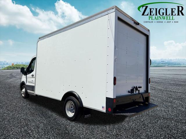 2023 Ford Transit Cutaway Base