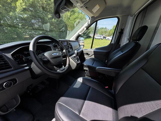 2023 Ford Transit Cutaway Base