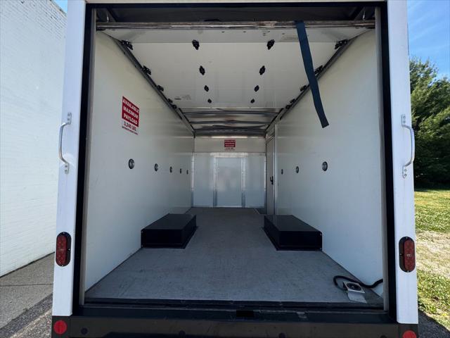 2023 Ford Transit Cutaway Base