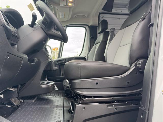 2026 Ram ProMaster Cargo Van SLT High Roof 159 WB