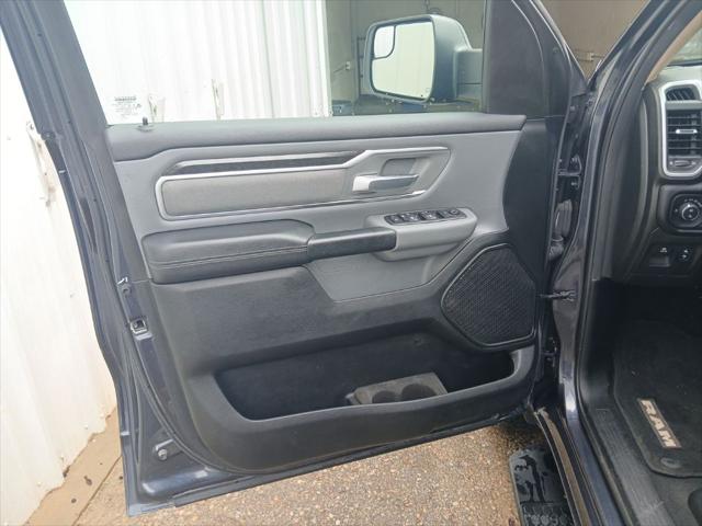 2019 Ram 1500 Big Horn/Lone Star Crew Cab 4x4 5'7" Box