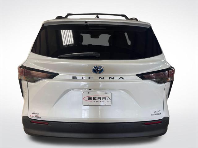 2024 Toyota Sienna XLE