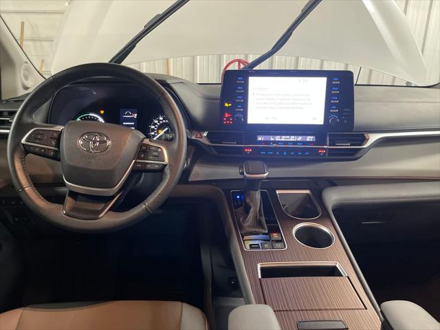 2024 Toyota Sienna XLE