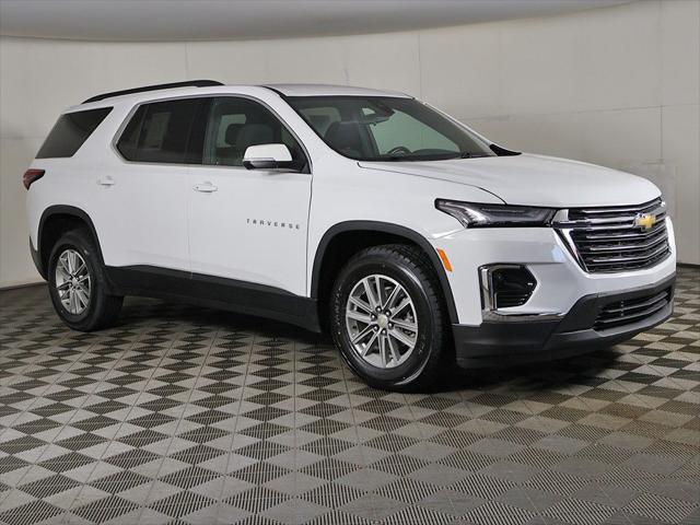 2022 Chevrolet Traverse AWD LT Cloth