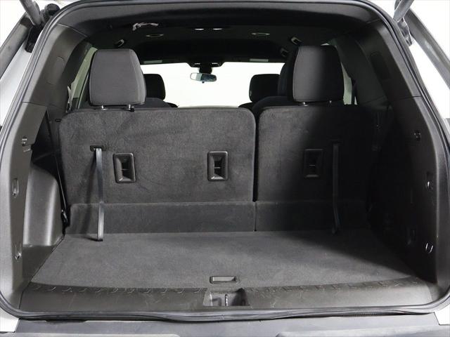 2022 Chevrolet Traverse AWD LT Cloth