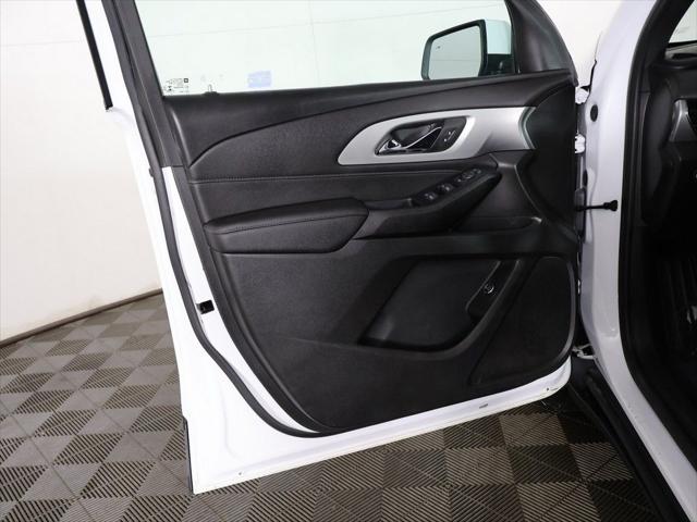 2022 Chevrolet Traverse AWD LT Cloth