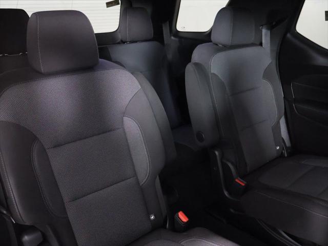 2022 Chevrolet Traverse AWD LT Cloth