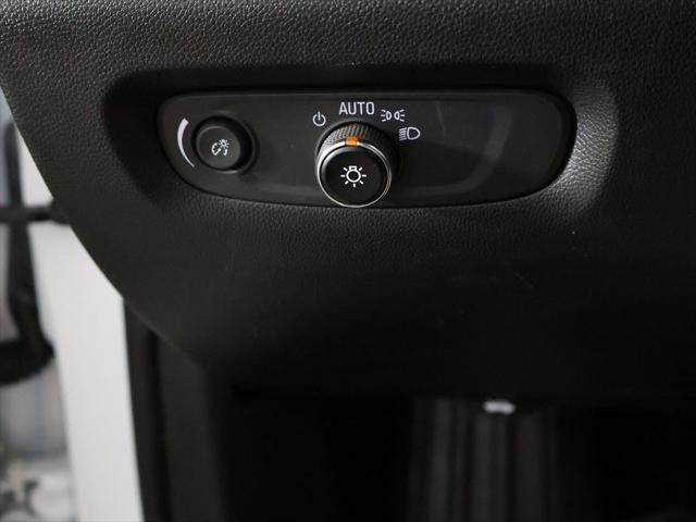 2022 Chevrolet Traverse AWD LT Cloth