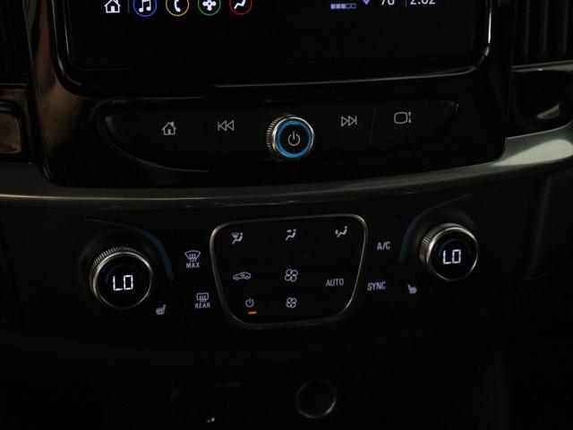 2022 Chevrolet Traverse AWD LT Cloth