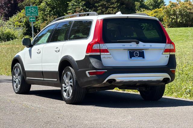 2015 Volvo XC70 T5 Premier