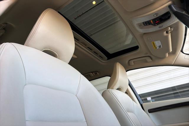 2015 Volvo XC70 T5 Premier
