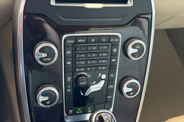 2015 Volvo XC70 T5 Premier
