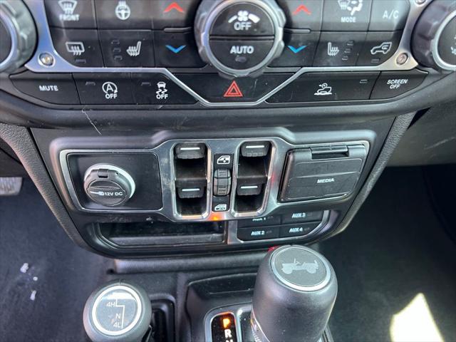 2022 Jeep Wrangler Unlimited Sahara Altitude