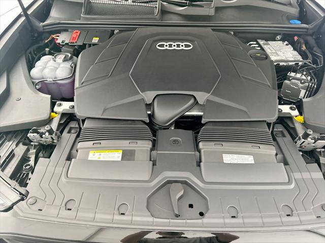 2026 Audi Q8 Premium Plus 55 TFSI quattro Tiptronic