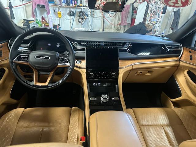 2023 Jeep Grand Cherokee L Summit Reserve 4x4