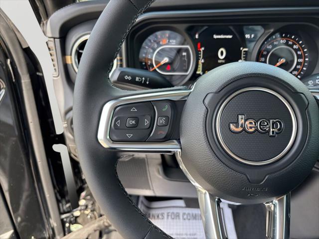 2026 Jeep Wrangler 4-Door Sahara 4x4