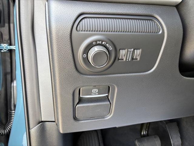2026 Jeep Grand Wagoneer Unknown