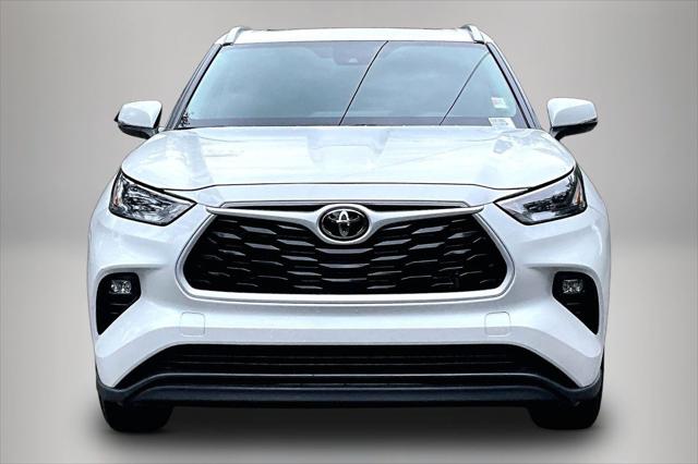 2025 Toyota Highlander XLE