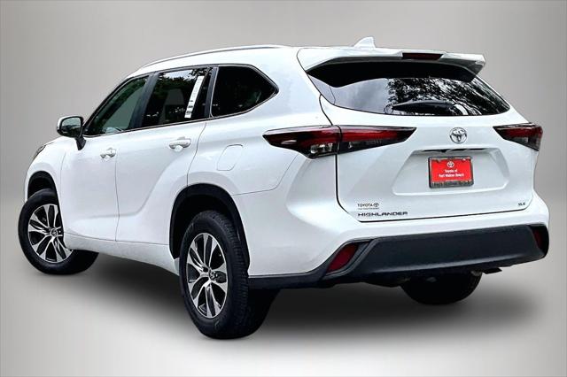 2025 Toyota Highlander XLE