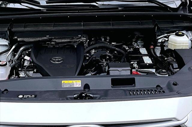 2025 Toyota Highlander XLE