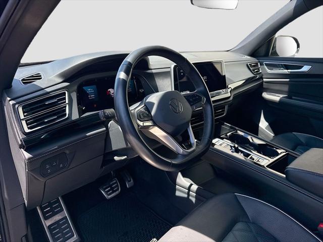 2024 Volkswagen Atlas Cross Sport 2.0T SEL Premium R-Line