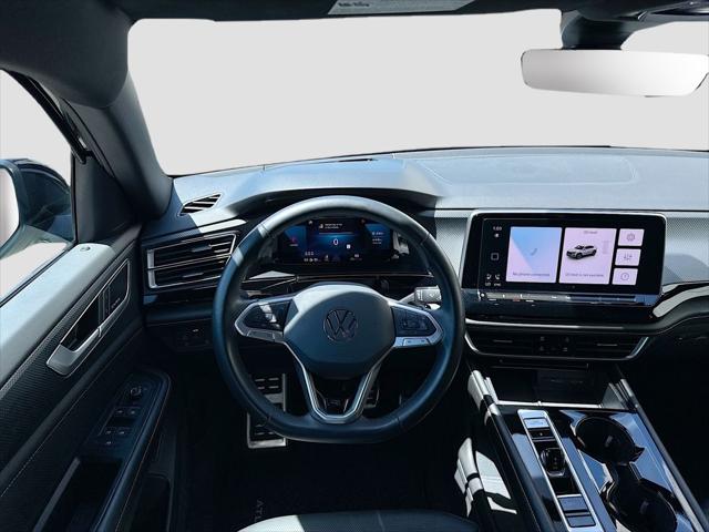 2024 Volkswagen Atlas Cross Sport 2.0T SEL Premium R-Line