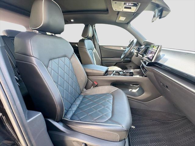 2024 Volkswagen Atlas Cross Sport 2.0T SEL Premium R-Line