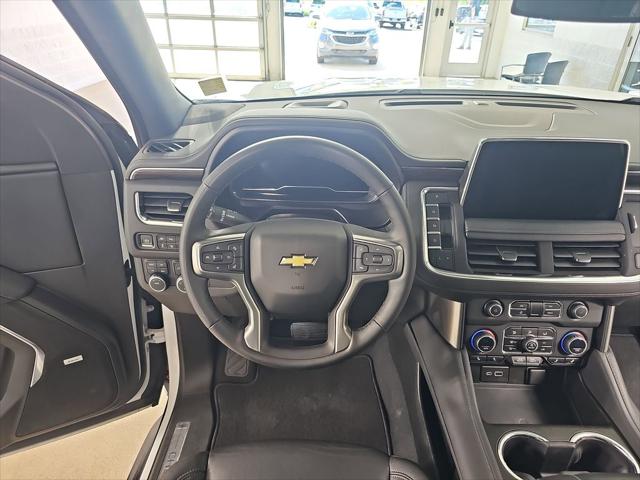 2023 Chevrolet Suburban 4WD LT