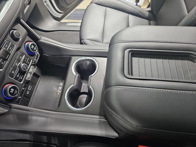2023 Chevrolet Suburban 4WD LT