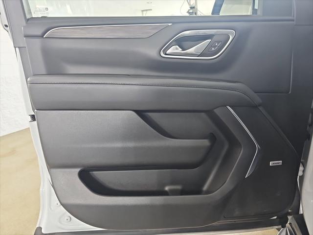 2023 Chevrolet Suburban 4WD LT