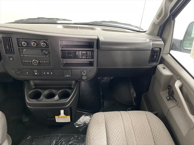 2026 Chevrolet Express Passenger 3500 Extended Wheelbase, LS, RWD