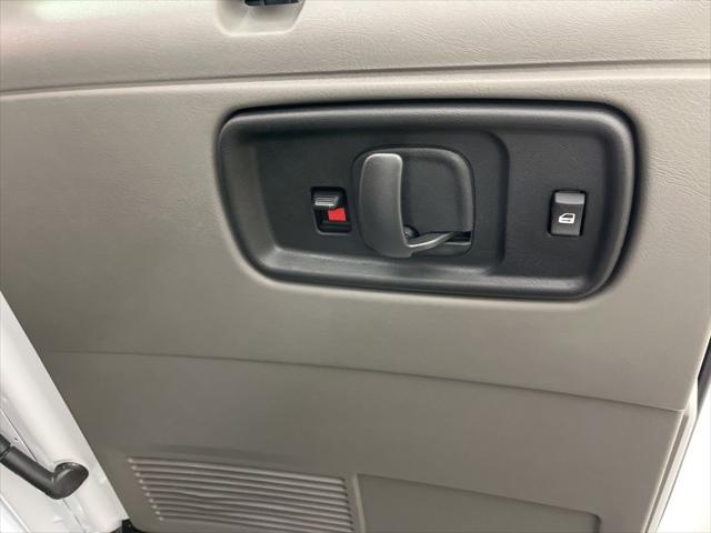 2026 Chevrolet Express Passenger 3500 Extended Wheelbase, LS, RWD