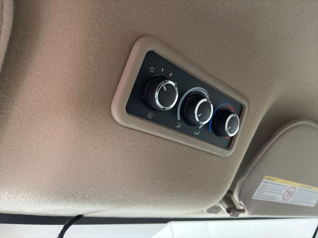 2026 Chevrolet Express Passenger 3500 Extended Wheelbase, LS, RWD