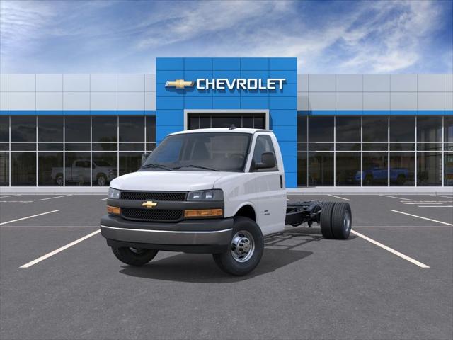 2026 Chevrolet Express Cutaway Work Van