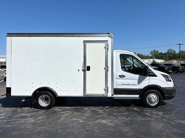 2023 Ford Transit Cutaway Base