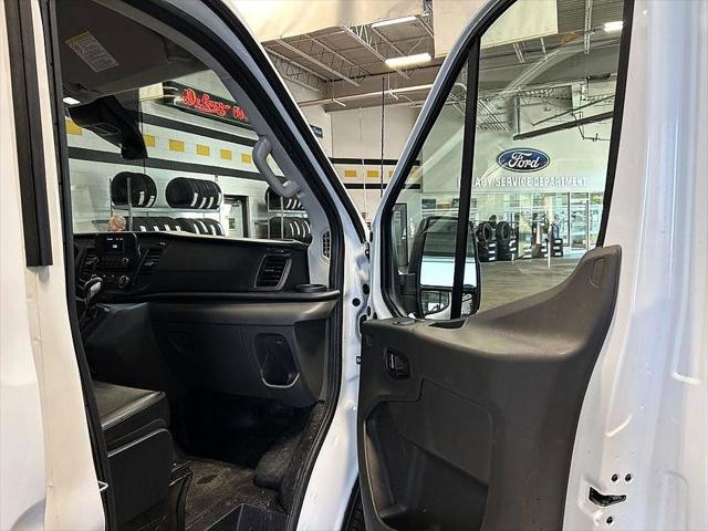 2023 Ford Transit Cutaway Base
