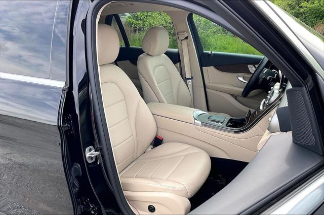 2022 Mercedes-Benz GLC SUV