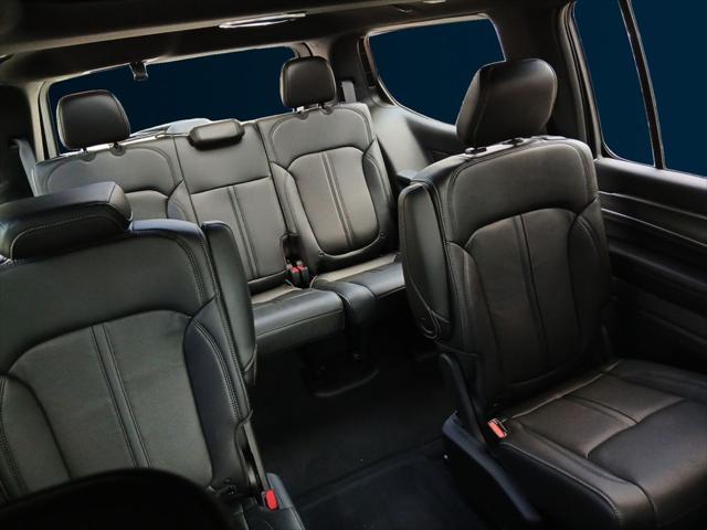 2026 Jeep Grand Wagoneer 4x2