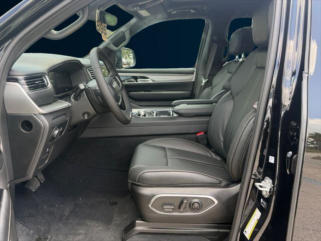 2026 Jeep Grand Wagoneer Unknown