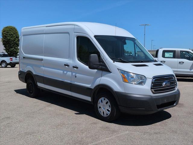 2016 Ford Transit Base