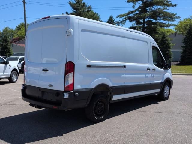 2016 Ford Transit Base