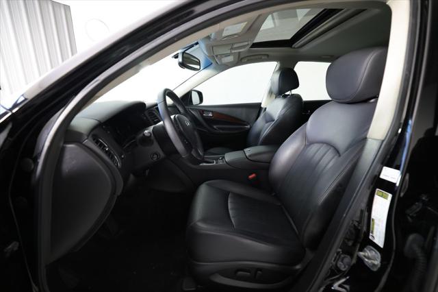 2017 INFINITI QX50 Base