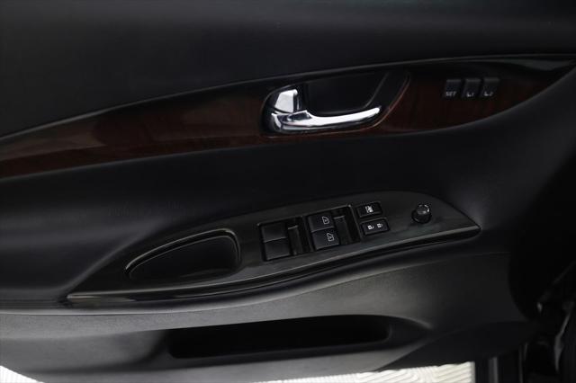 2017 INFINITI QX50 Base