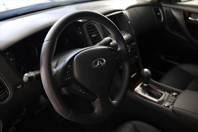 2017 INFINITI QX50 Base