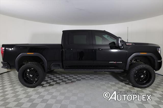 2025 GMC Sierra 2500HD 4WD Crew Cab Standard Bed AT4