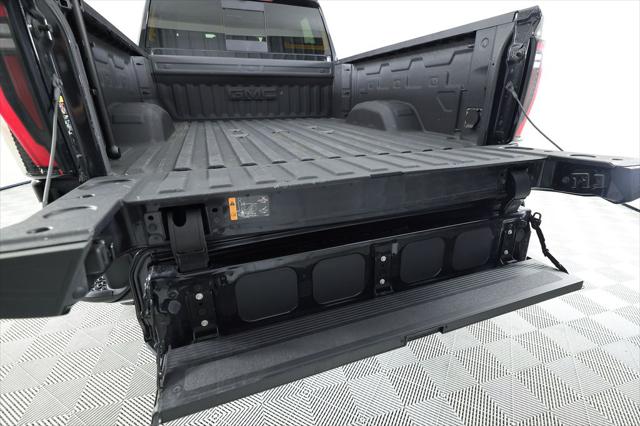 2025 GMC Sierra 2500HD 4WD Crew Cab Standard Bed AT4