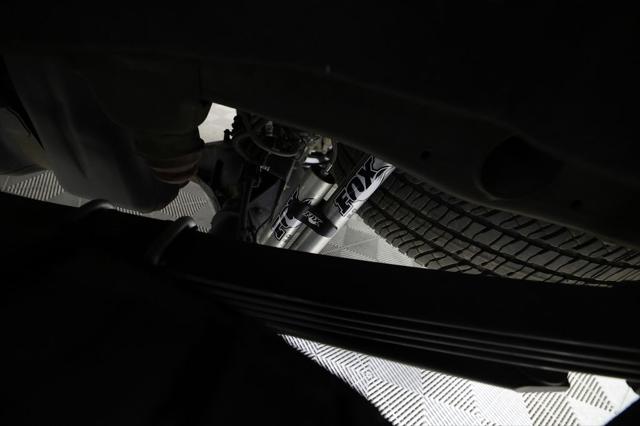 2025 GMC Sierra 2500HD 4WD Crew Cab Standard Bed AT4
