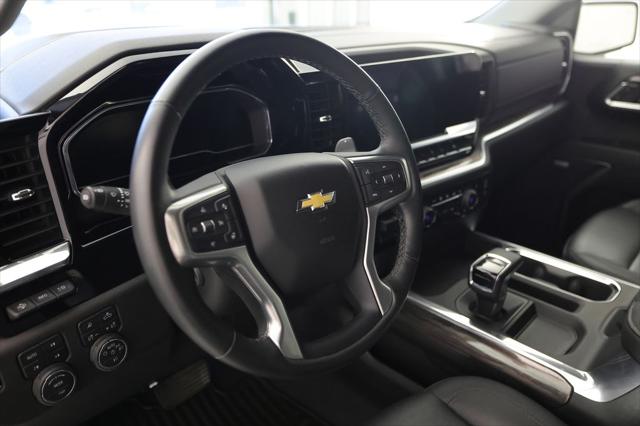 2025 Chevrolet Silverado 1500 4WD Crew Cab Short Bed LTZ