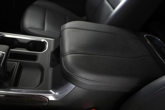 2025 Chevrolet Silverado 1500 4WD Crew Cab Short Bed LTZ